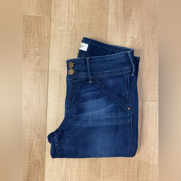 Habitual Women's Blue Jeans - Picture 9 of 10